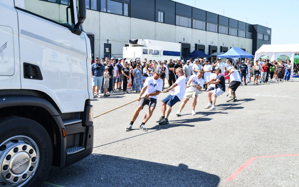 Das Truckpulling war eine der Hauptattraktionen des Sommerfestes